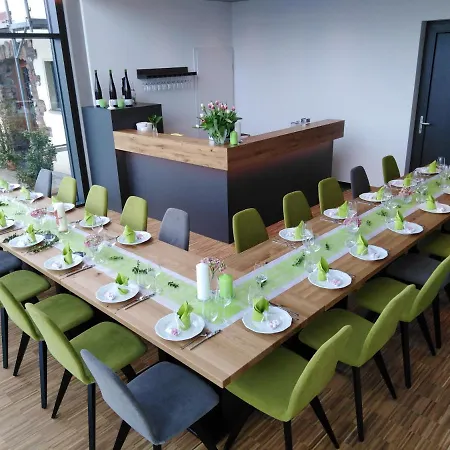 Ferienweingut Ulrike Thul Апартаменты *