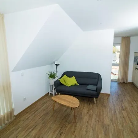 Ferienweingut Ulrike Thul Апартаменты *