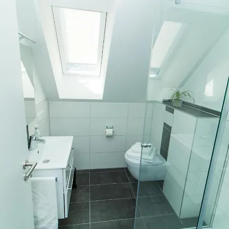 Ferienweingut Ulrike Thul Appartement Leiwen