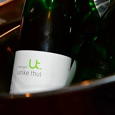 Ferienweingut Ulrike Thul *
