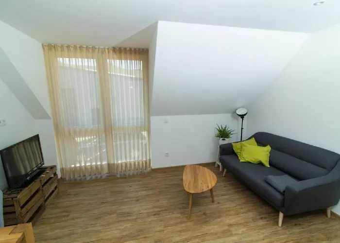 Ferienweingut Ulrike Thul * Leiwen